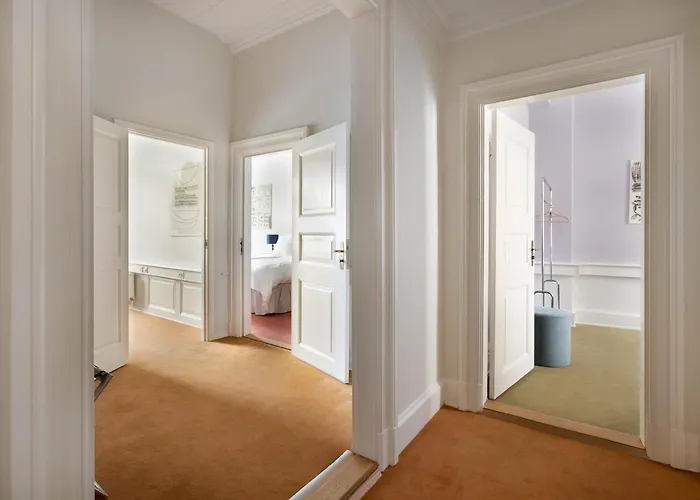 Royal Neighbors - 4 Bedrooms - 2 Bathrooms By Daniel&jacob's شقة