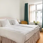 Royal Neighbors - 4 Bedrooms - 2 Bathrooms Lejlighed *