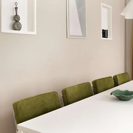 Royal Neighbors - 4 Bedrooms - 2 Bathrooms * Kodaň