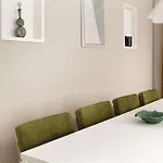 Royal Neighbors - 4 Bedrooms - 2 Bathrooms * Copenhague